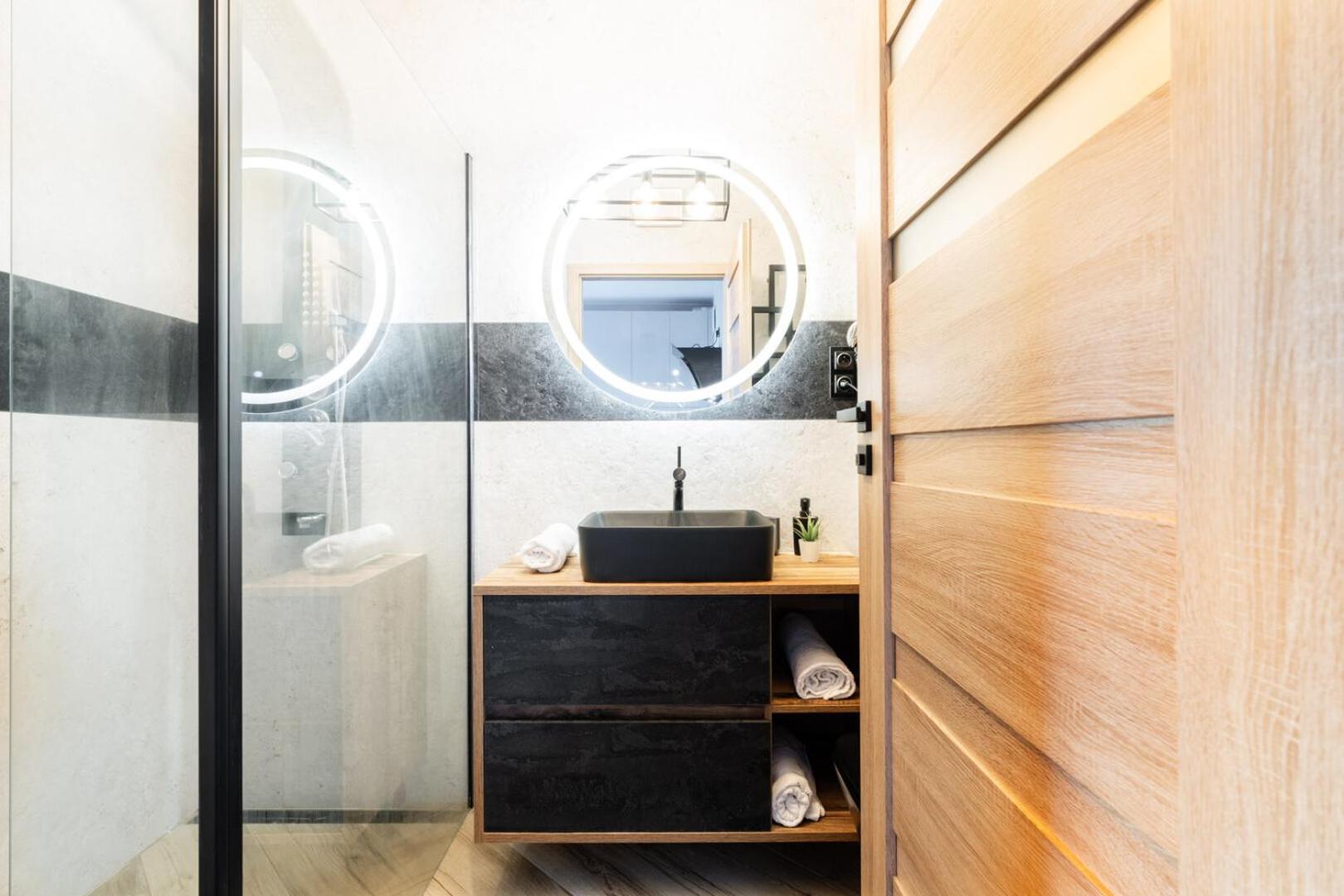 Superapart Wiktoryn 6 Warsaw Ngoại thất bức ảnh