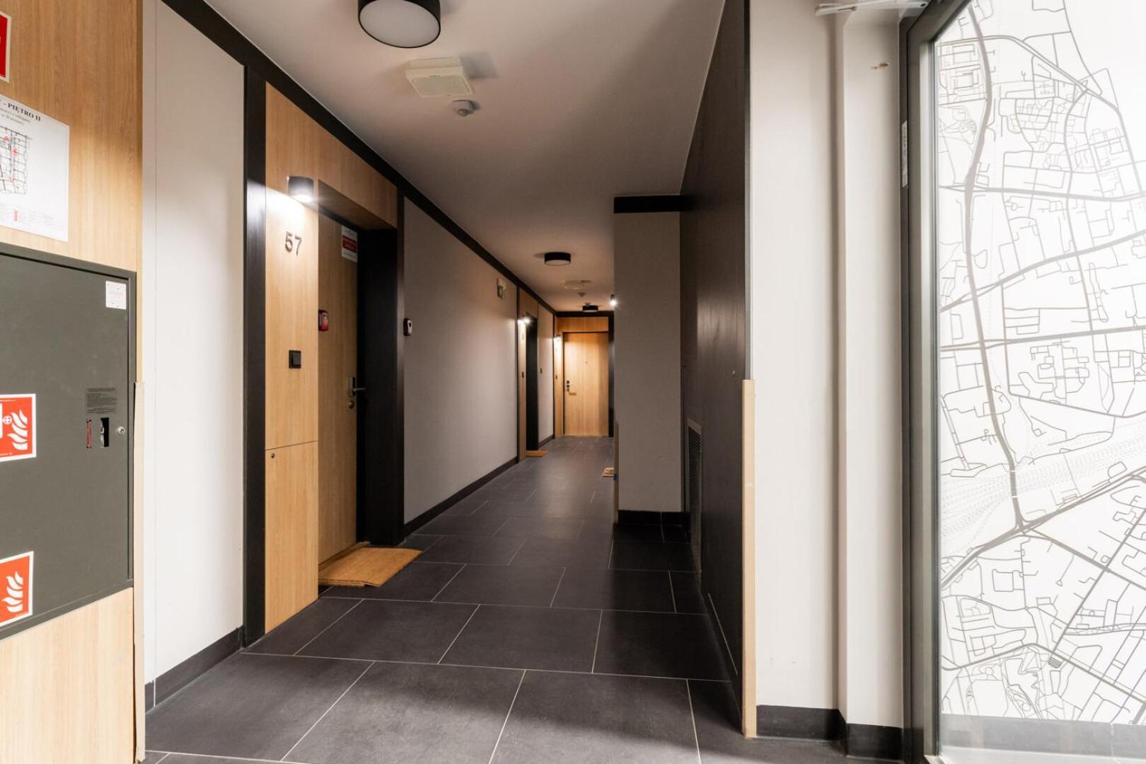 Superapart Wiktoryn 6 Warsaw Ngoại thất bức ảnh